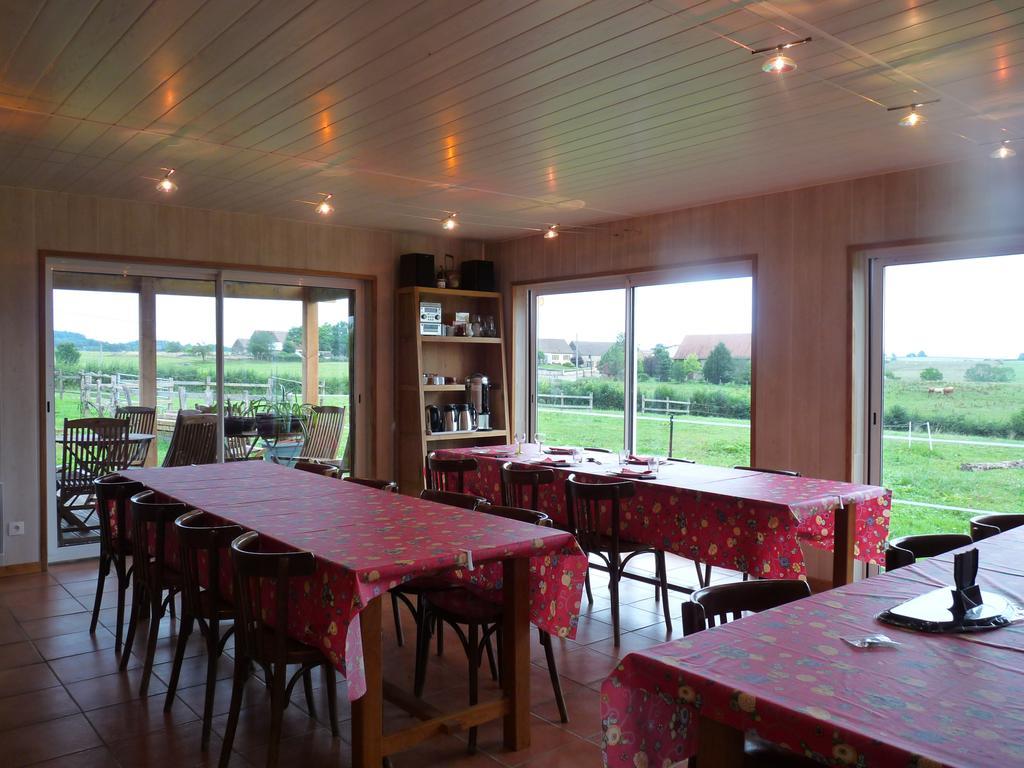 Le Trot'In Chair Bed and Breakfast Martigny-le-Comte Zewnętrze zdjęcie