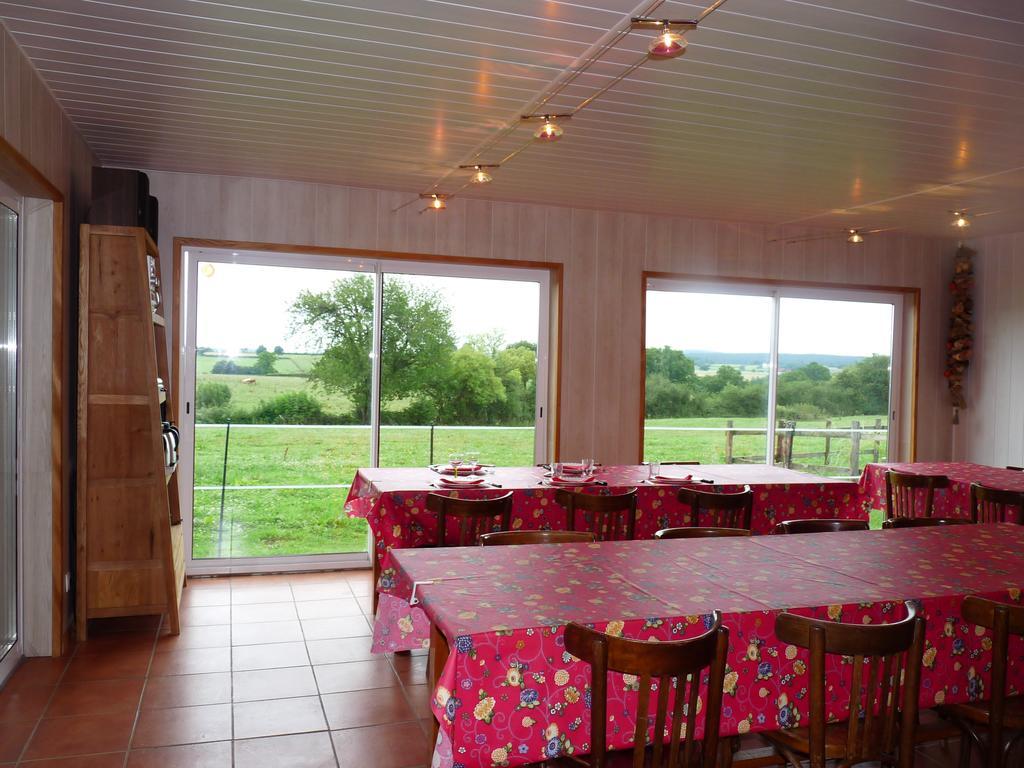 Le Trot'In Chair Bed and Breakfast Martigny-le-Comte Zewnętrze zdjęcie