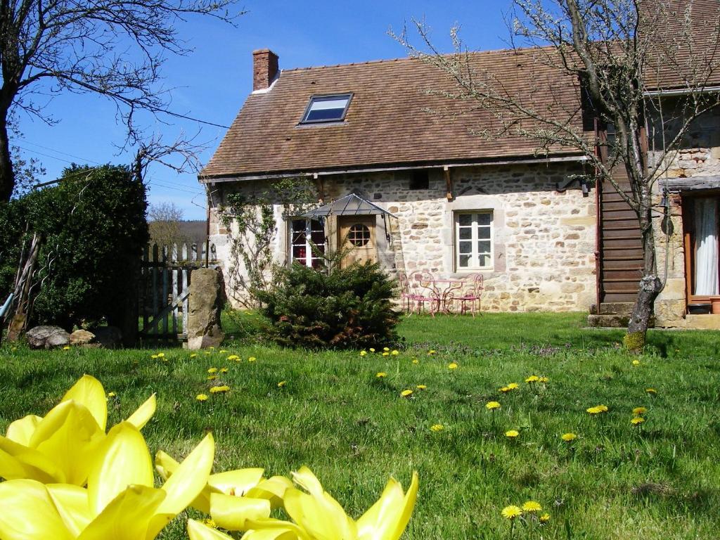 Le Trot'In Chair Bed and Breakfast Martigny-le-Comte Zewnętrze zdjęcie